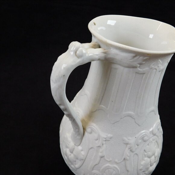 William Brownfield Donatello White Salt Glazed Pottery Embossed 7" Pitcher FLAW - Picture 8 of 12